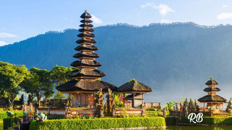 10 Things to Know Before Visiting Indonesia