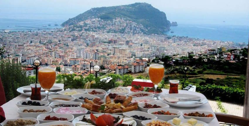 Antalya Breakfast Places: Top 8 Breakfast Places in Antalya 4 Serpme Kahvaltı at Lara's Hidden Gem - Breakfast places in Antalya