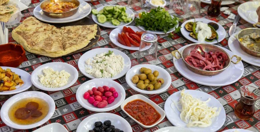 Antalya Breakfast Places: Top 8 Breakfast Places in Antalya 7 Antalya breakfast places - Best farm-to-table breakfasts