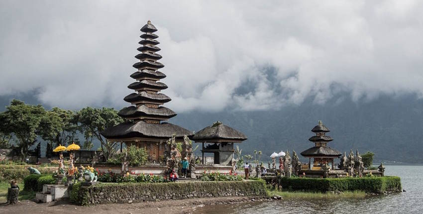 Bali Temperature by Month Celsius, Fahrenheit and Humidity 9 Bali Temperature by Month Humidity - When is the rainy season in Bali?