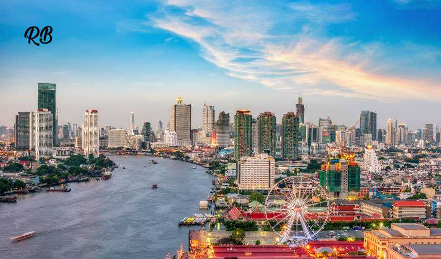 Bangkok Travel Guide & Top 10 Things To Do in Bangkok