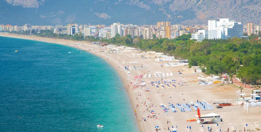 Antalya vacation spots and beaches - Konyaalti Beach