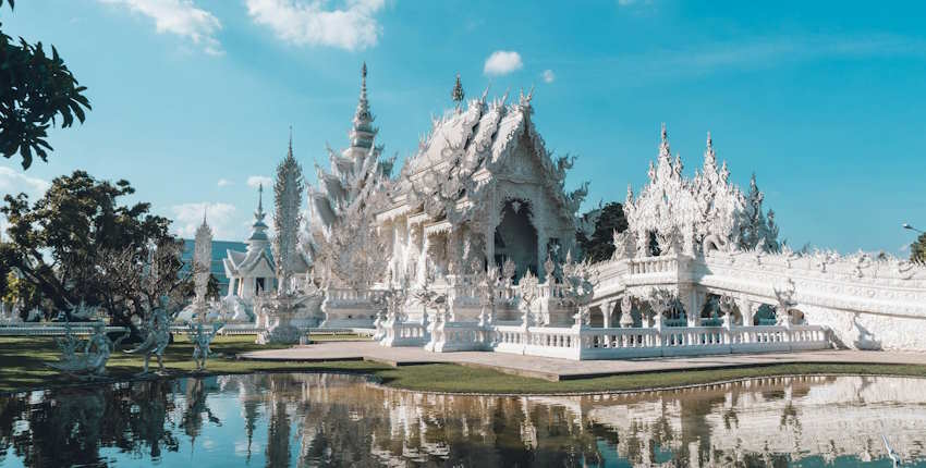 Best Places to Visit in Thailand List (15 Must-Visit Places) 13 Best Places to Visit in Thailand list - Chiang Rai White Temple