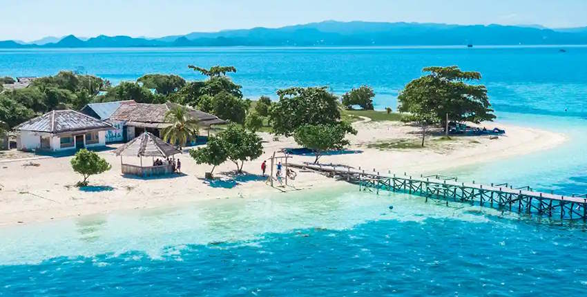 Komodo Island Travel Tips and 7 Must-See Tourist Attractions 6 Komodo Island travel tips - Kanawa Island