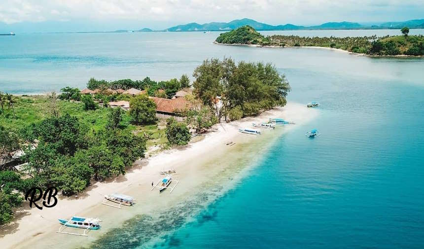 Secret Gilis Travel Guide (Southern Gili Islands / Lombok)