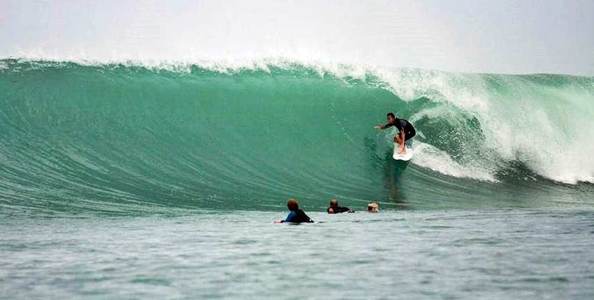 Surfing in Indonesia Guide: Ride the Waves of Archipelago 5 Surfing in Indonesia Guide