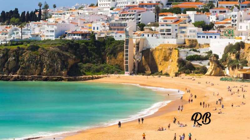 The Cheapest Coastal Towns for Travel on a Budget