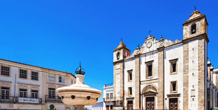 Portugal travel advisory? Top 10 places to visit in Portugal Evora