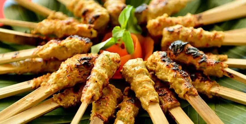 What is famous to eat in Bali? Sate Lilit Bali
