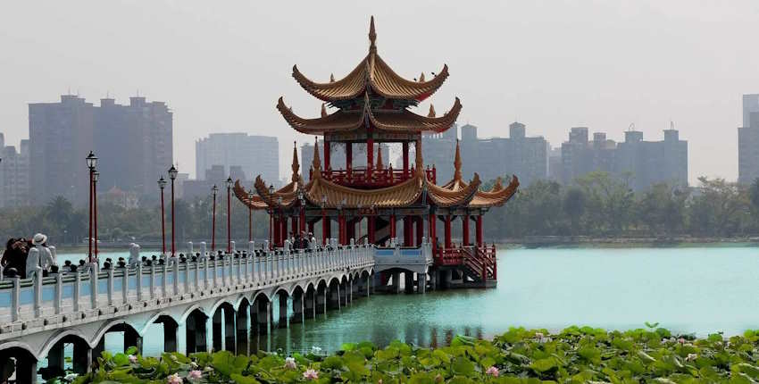 Which are the most beautiful Far East countries? Taiwan